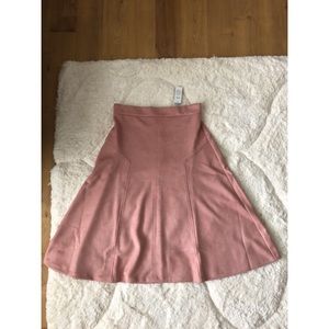 Ann Taylor Petite Faux Suede Midi Skirt. 8P. New!